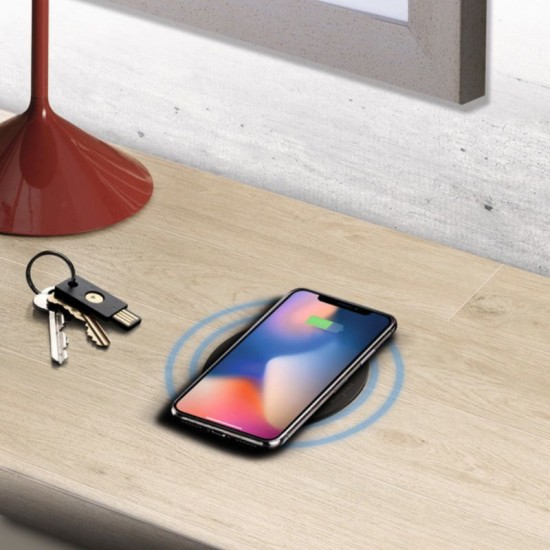 Carregador Sem Fio Aircharge para Tampos de Mesa e Escritórios